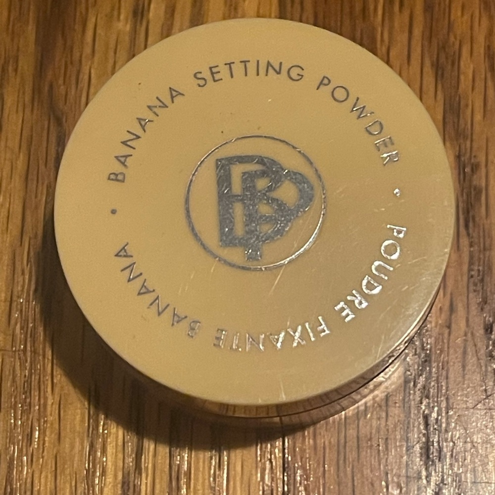 Banana Setting Powder - NEW